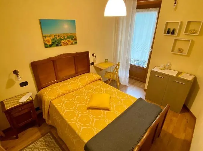 Marietta 3*