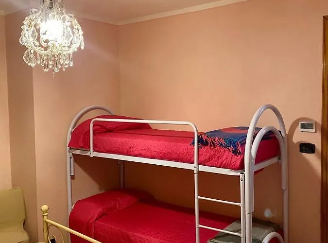 Marietta Bed & Breakfast 3*